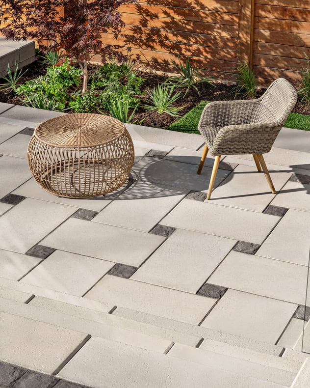 Losas Para Patio Travertina Raw de Techo-Bloc en color Beige Creme