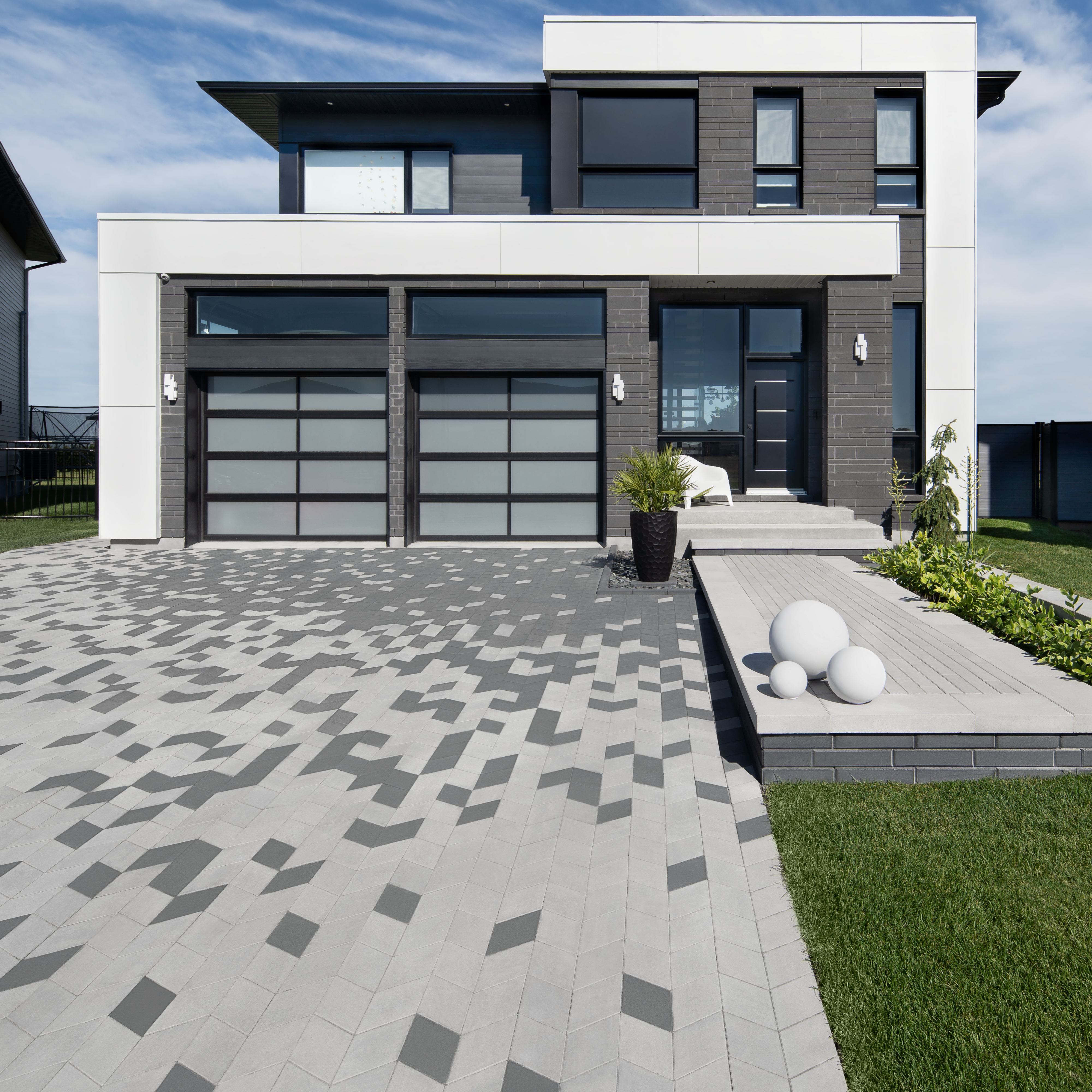 Adoquín Diamond en Charcoal y Greyed Nickel