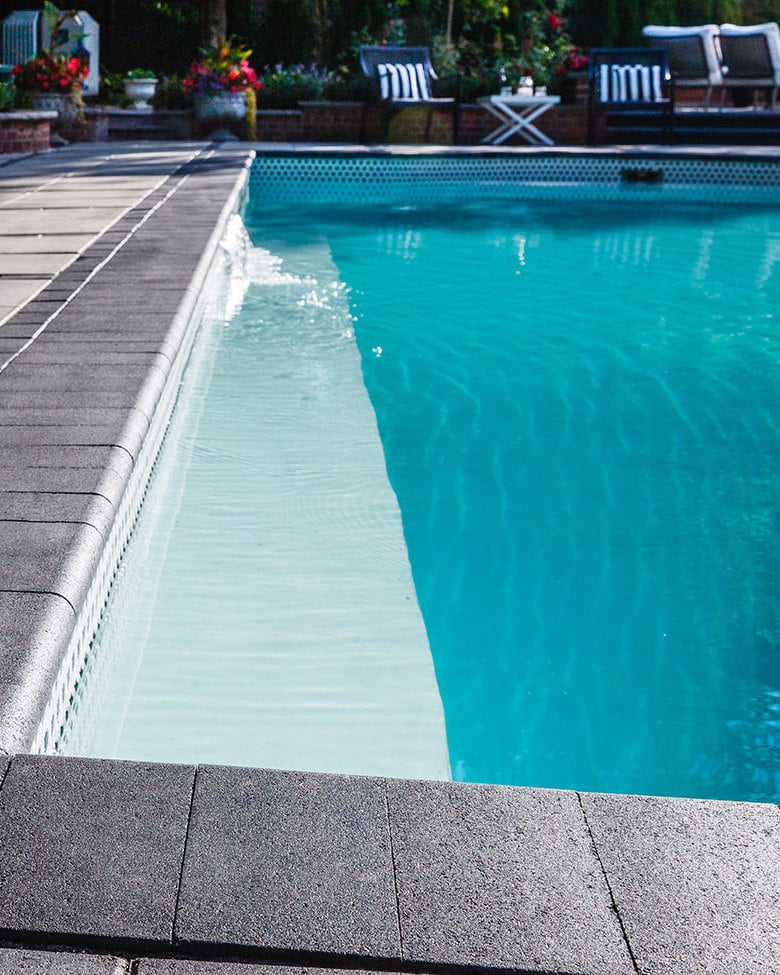 Remate de piscina Bullnose liso